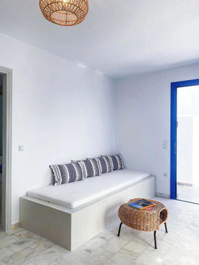 Lulu - Self Catering Apartment Monemvasia